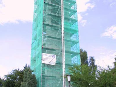 Kirchturm Eingerüstet
